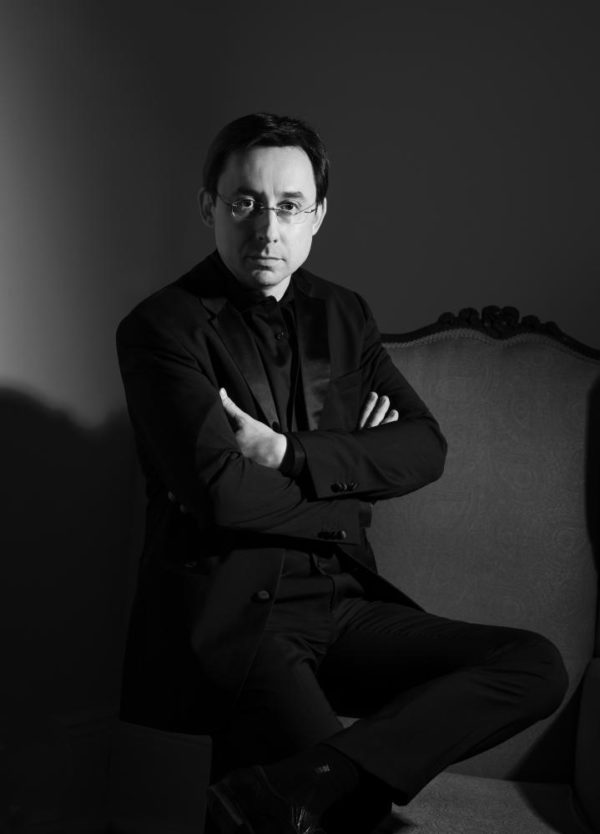 Alexander Kobrin Blue Candlelight Music Series